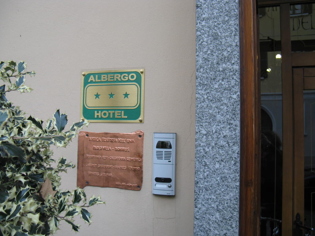 Antica Trattoria dell'Uva Hotel Monza Esterno foto